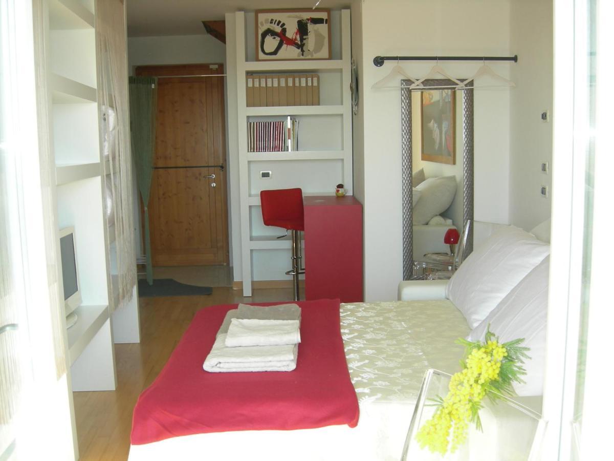 Residenza Lucrezia Daire Cavaion Veronese Dış mekan fotoğraf